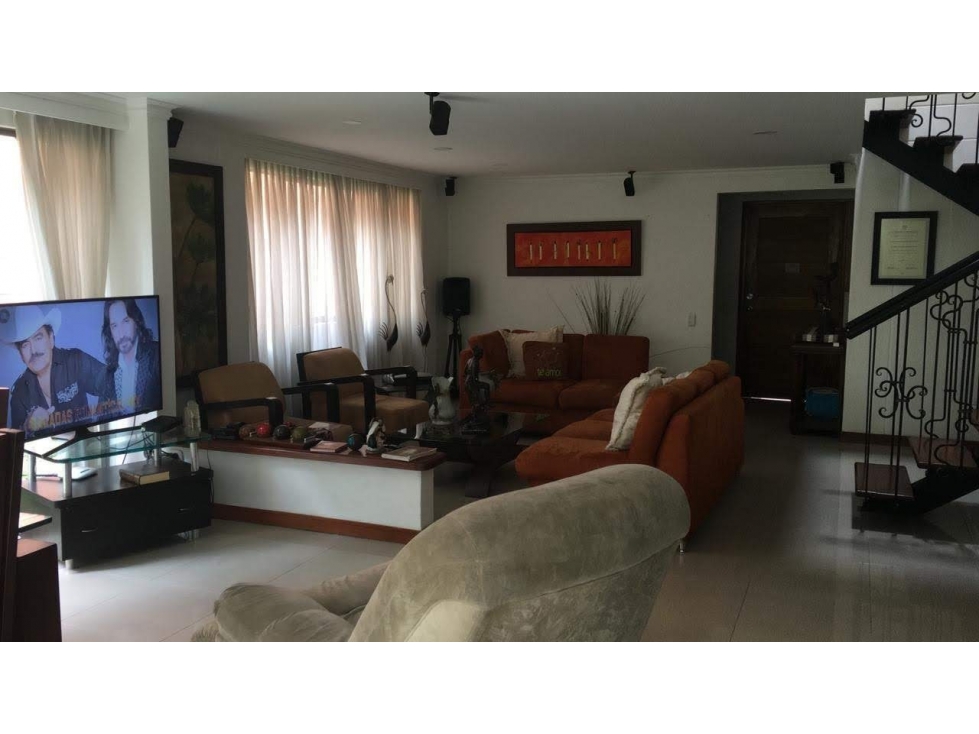 VENDO CASA EN SURAMERICA — foto 5