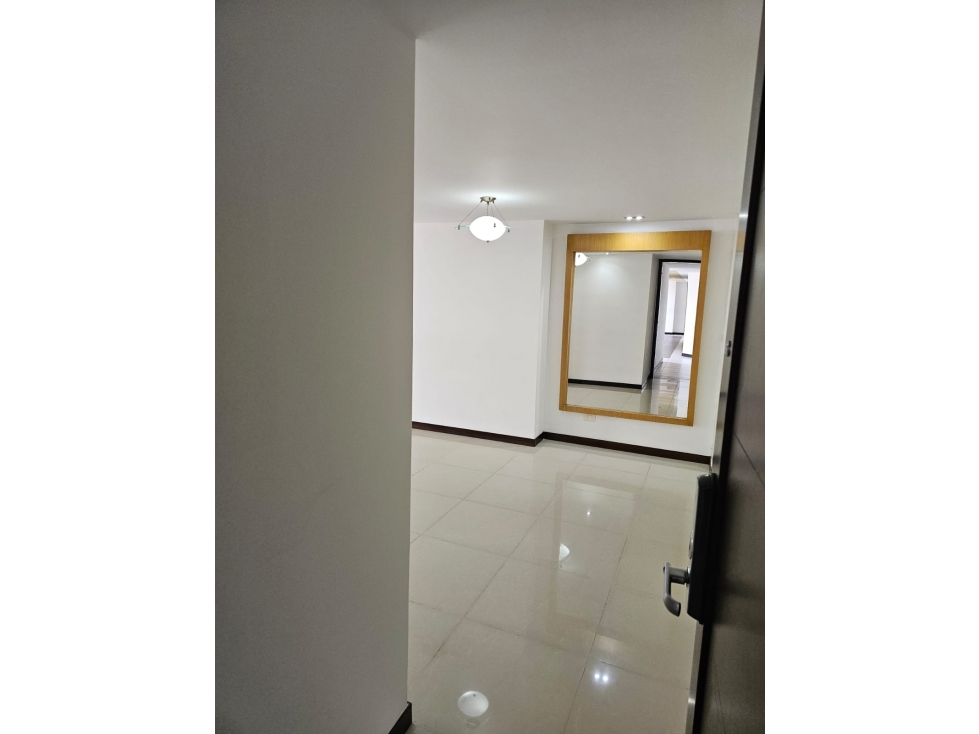 VENDO APARTAMENTO POBLADO SANTA MARIA DE LOS ANGELES — foto 5