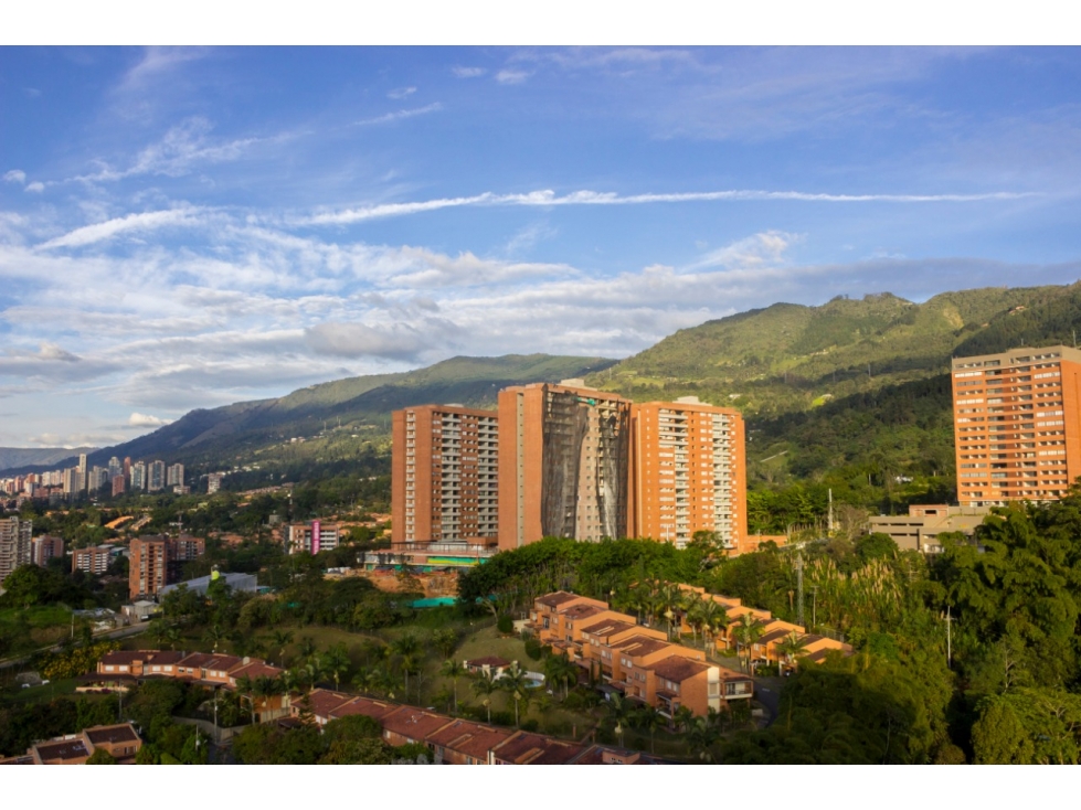 VENDO PENTHOUSE DUPLEX EN ENVIGADO SECTOR BRUJAS