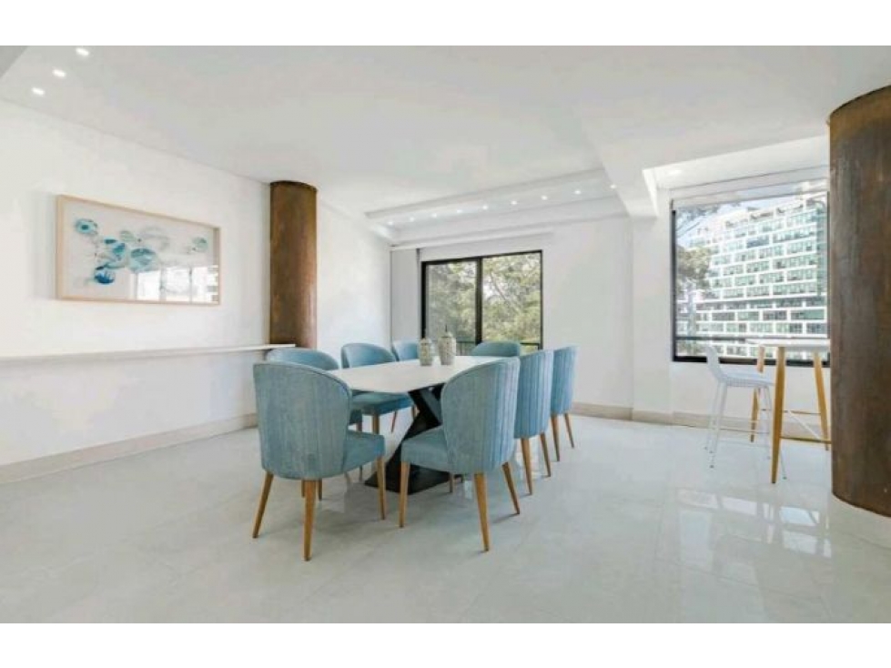 VENDO PENTHOUSE POBLADO MILLA DE ORO — foto 4