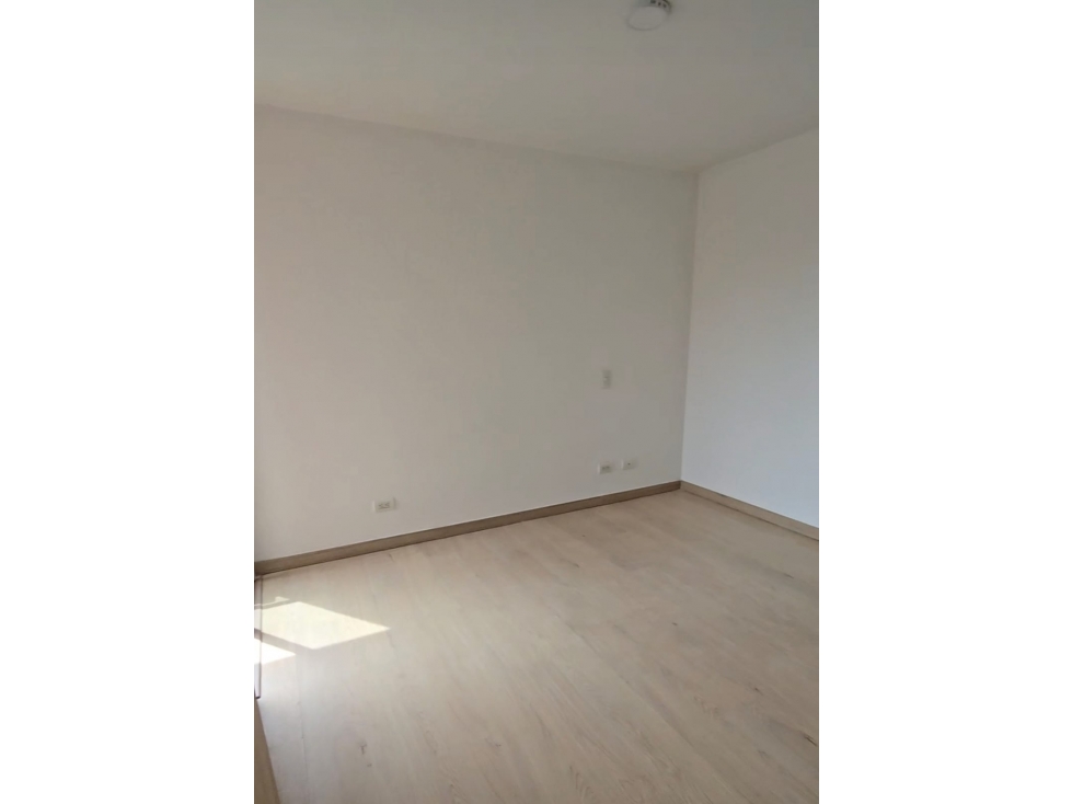 VENDO APARTAMENTO EN SURAMERICA — foto 6