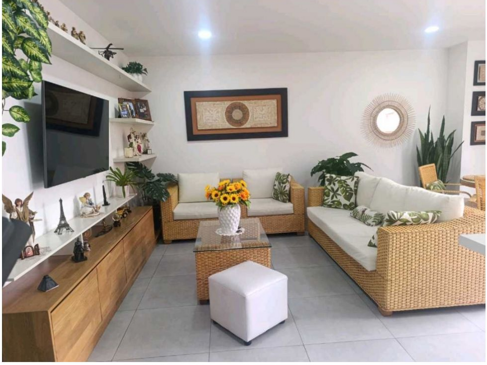 VENTA APARTAMENTO EN LAURELES