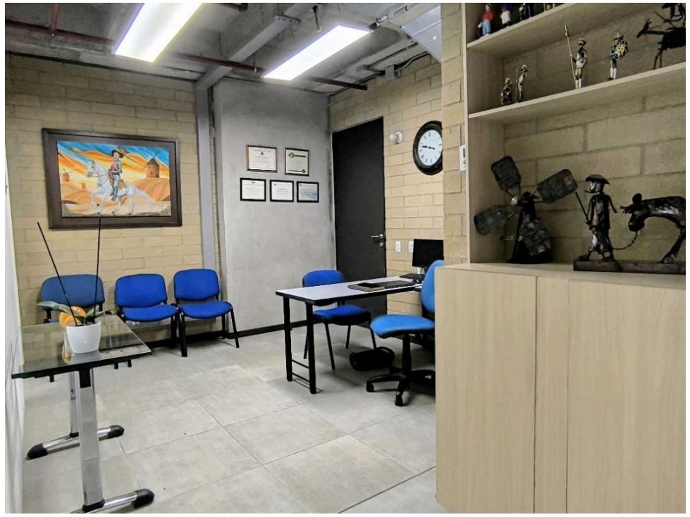 (J) Oficina en venta Centro Empresarial en Guayabal sobre la Av. 80 — foto 4