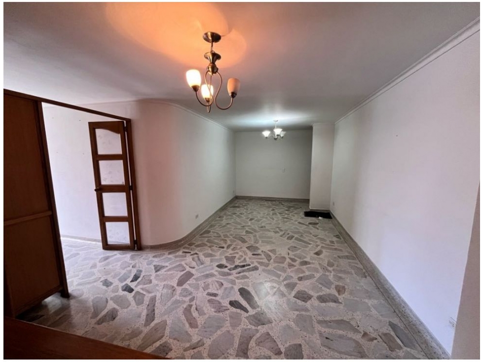 Apartamento en Venta El Nogal - Los Almendros Medellin — foto 2