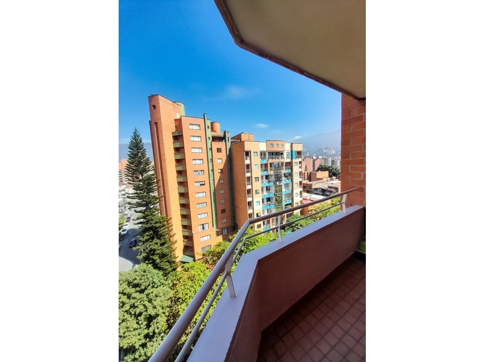 APARTAMENTO en venta Primer Parque Laureles Edificio P.H