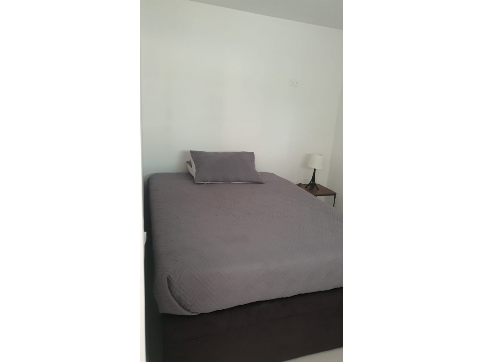 Venta de Apartaestudio Laureles, también sirve para oficina o spa. — foto 6