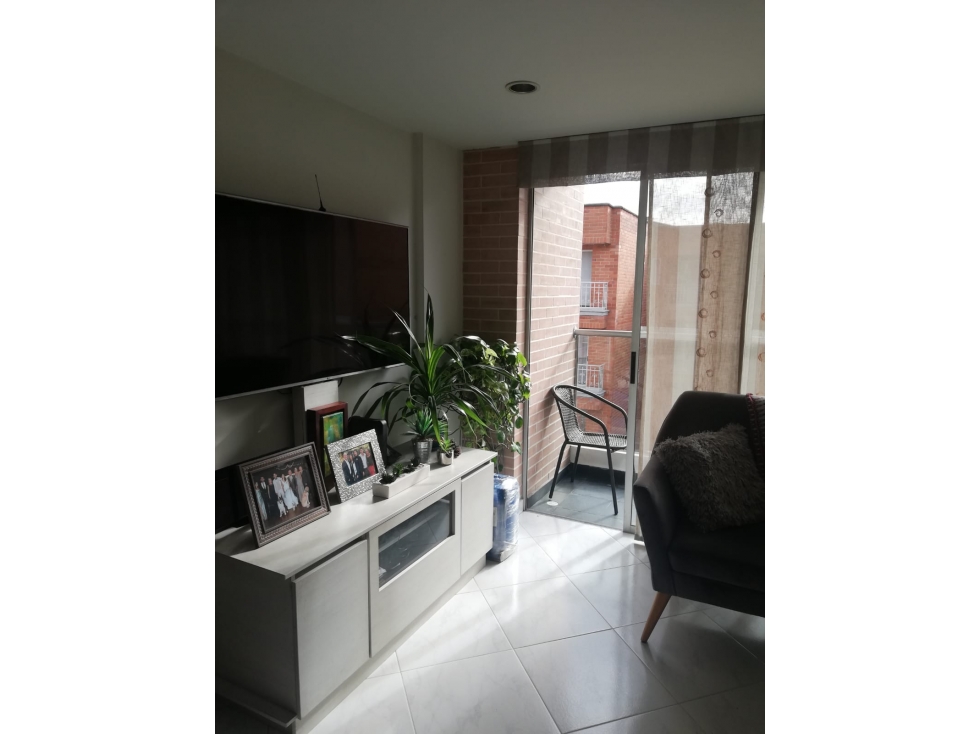 VENDO APARTAMENTO ENVIGADO EL DORADO
