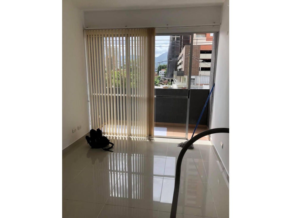 VENDO APARTAMENTO SABANETA SECTOR PLANO CERCA AL PARQUE — foto 2