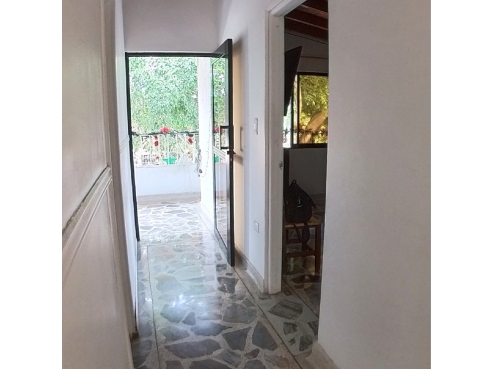 Vendo casa con parqueadero en los pinos, Medellín — foto 4