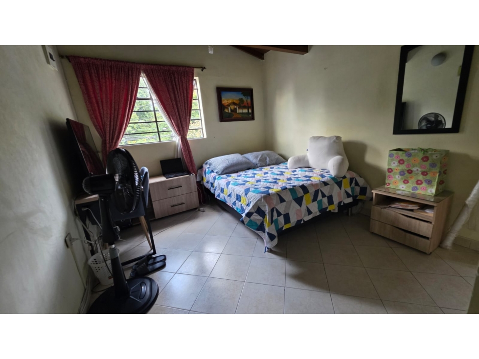 Casa 2 piso con mezzanine en Venta, Belén San Bernardo — foto 6