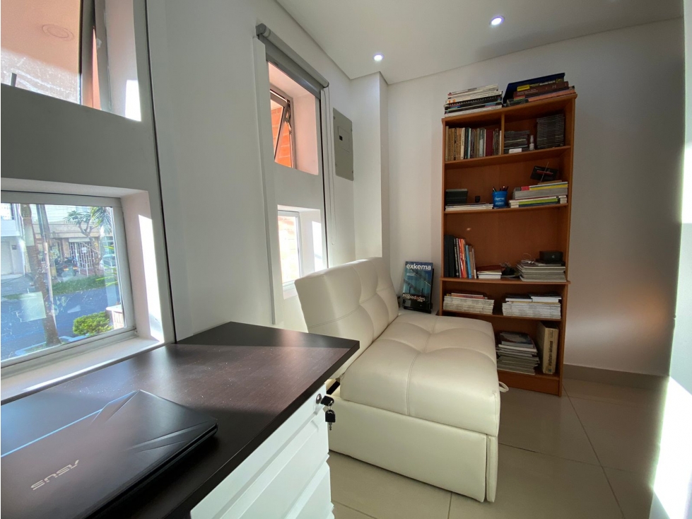 Oficina a la venta en Laureles 170 millones — foto 4
