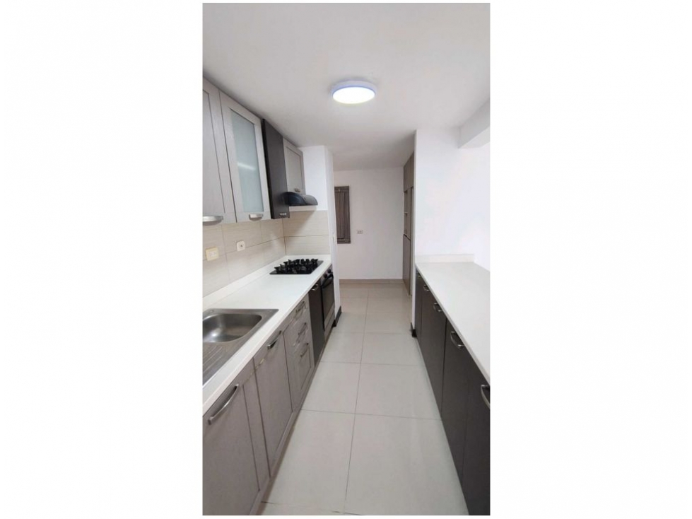 Apartamento en Venta Loma de Los Bernal Medellin — foto 5