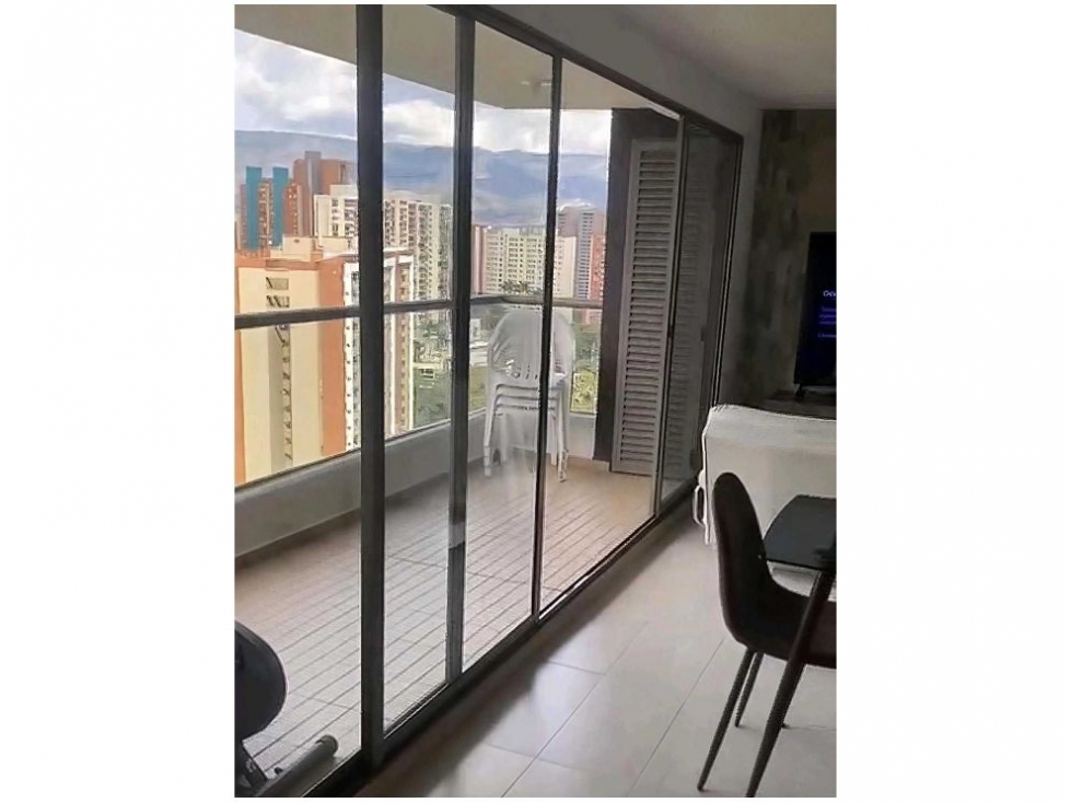 Apartamento en Venta Loma de Los Bernal Medellin — foto 2