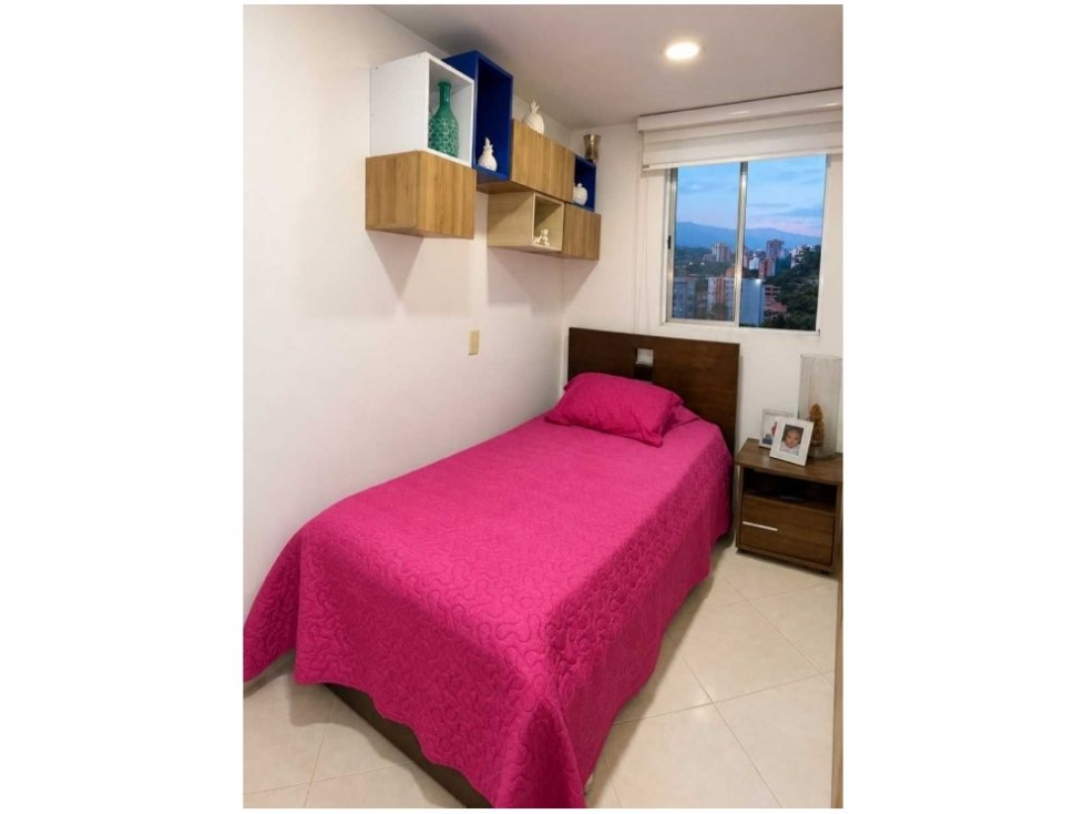 Apartamento en Venta Los Colores solo Contado Medellin — foto 5
