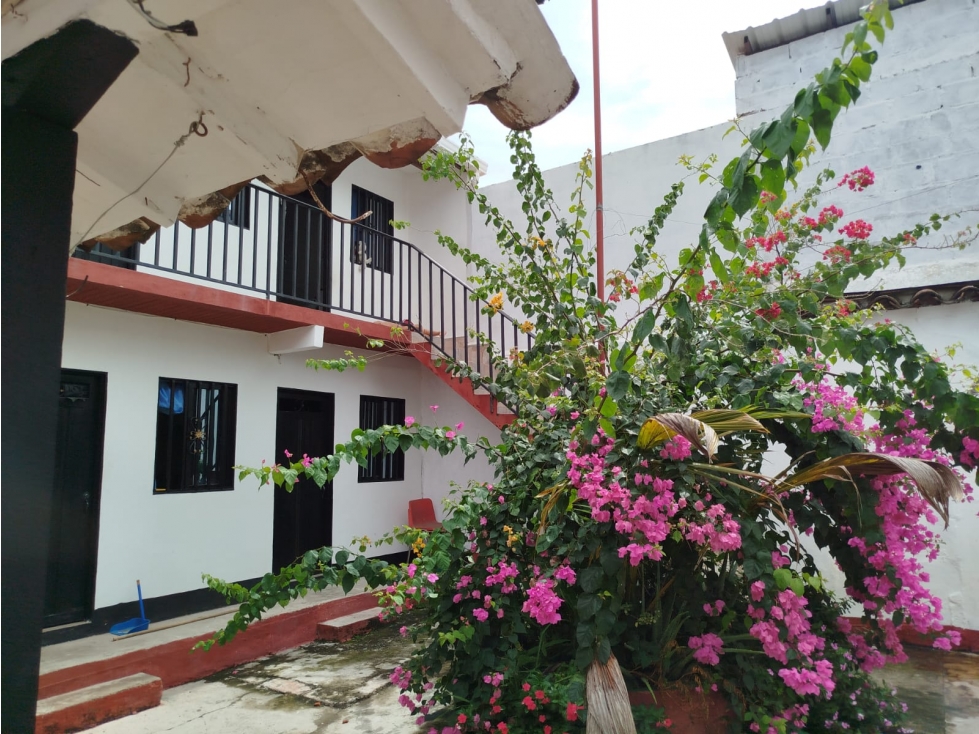 Casa en parque de Santa fe de Antioquia para inversión en rentas