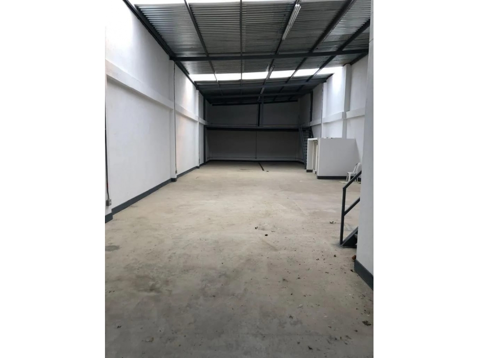 BODEGA EN VENTA ENVIGADO