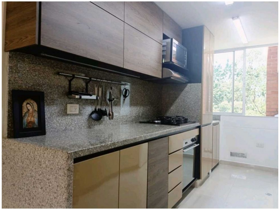 Apartamento en Venta Loma de los Bernal Medellin — foto 6
