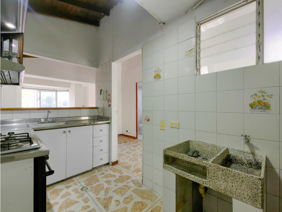 Apartamento en Prado Centro, Construcción Tradicional, Último Piso — foto 6