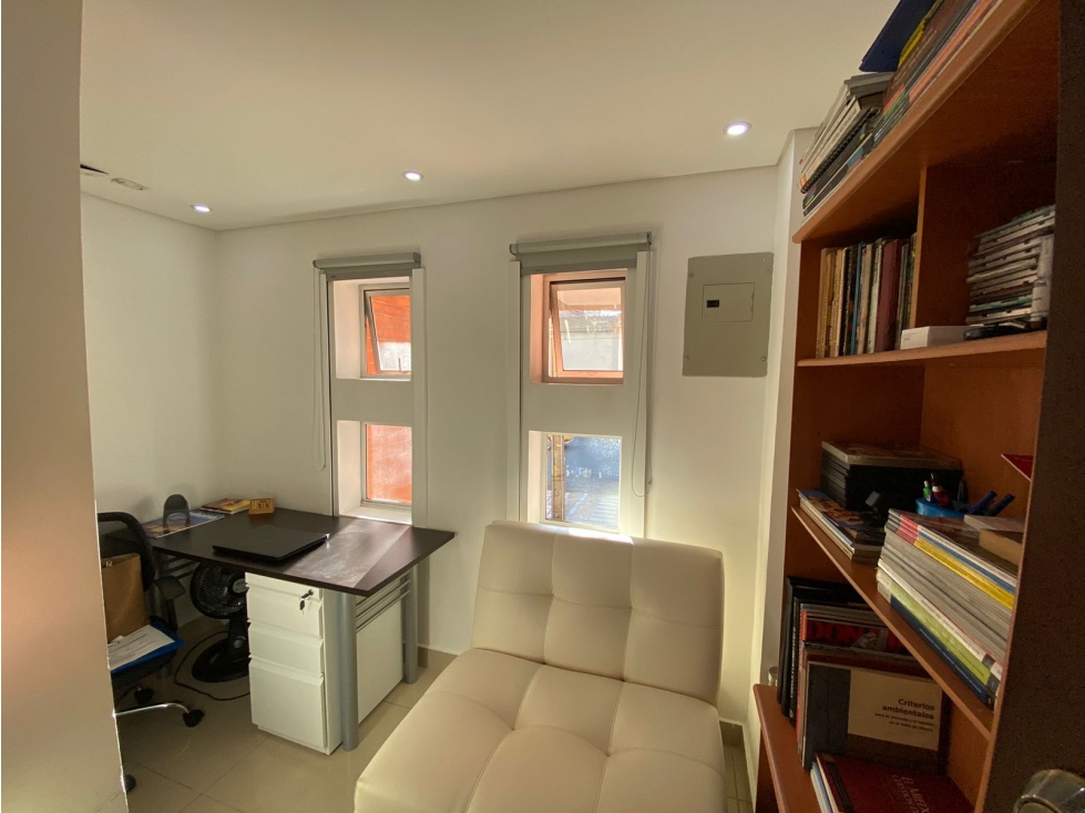 Oficina a la venta en Laureles 170 millones — foto 5