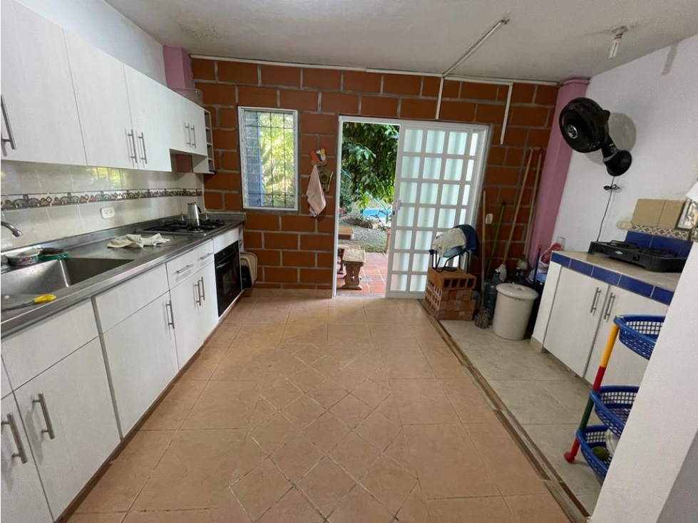 Finca FAMILIAR de descanso en Venta Sopetran — foto 4