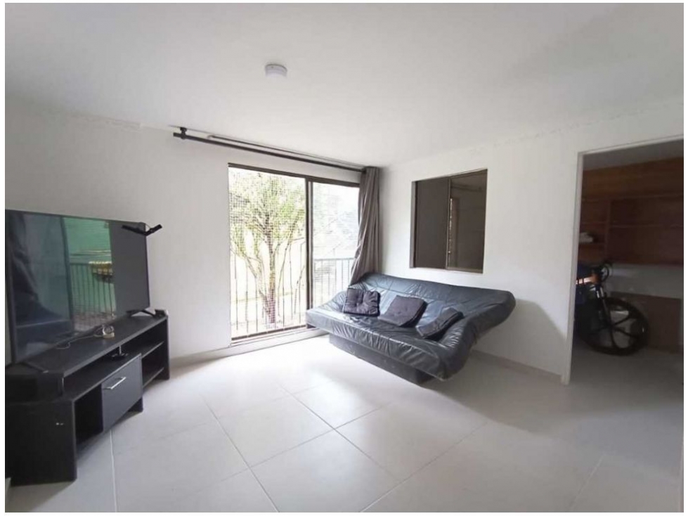 Apartamento en Venta Almeria en unidad cerrada Medellin — foto 2