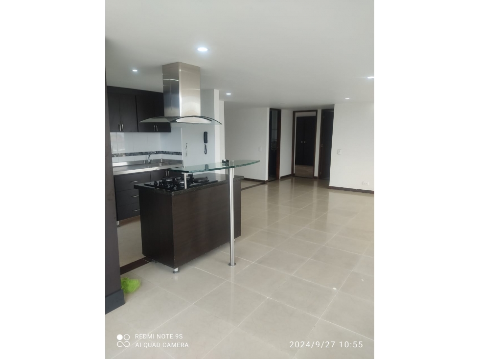 Apartamento en Venta La Castellana Medellin — foto 2