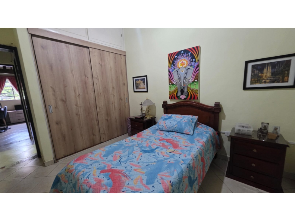 Casa 2 piso con mezzanine en Venta, Belén San Bernardo — foto 3