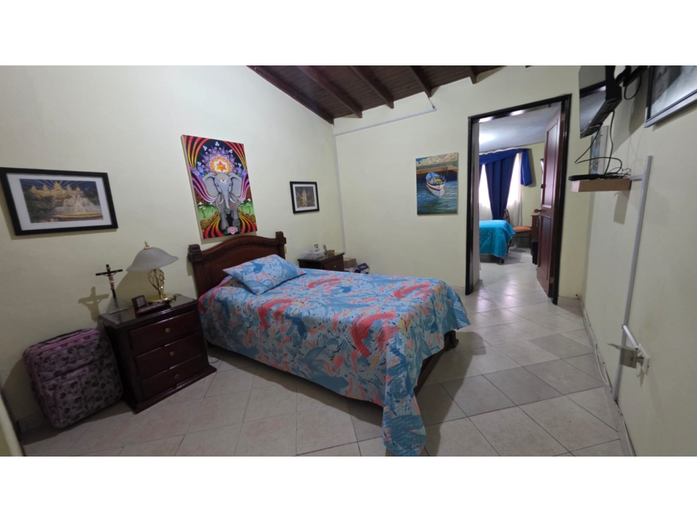 Casa 2 piso con mezzanine en Venta, Belén San Bernardo — foto 2