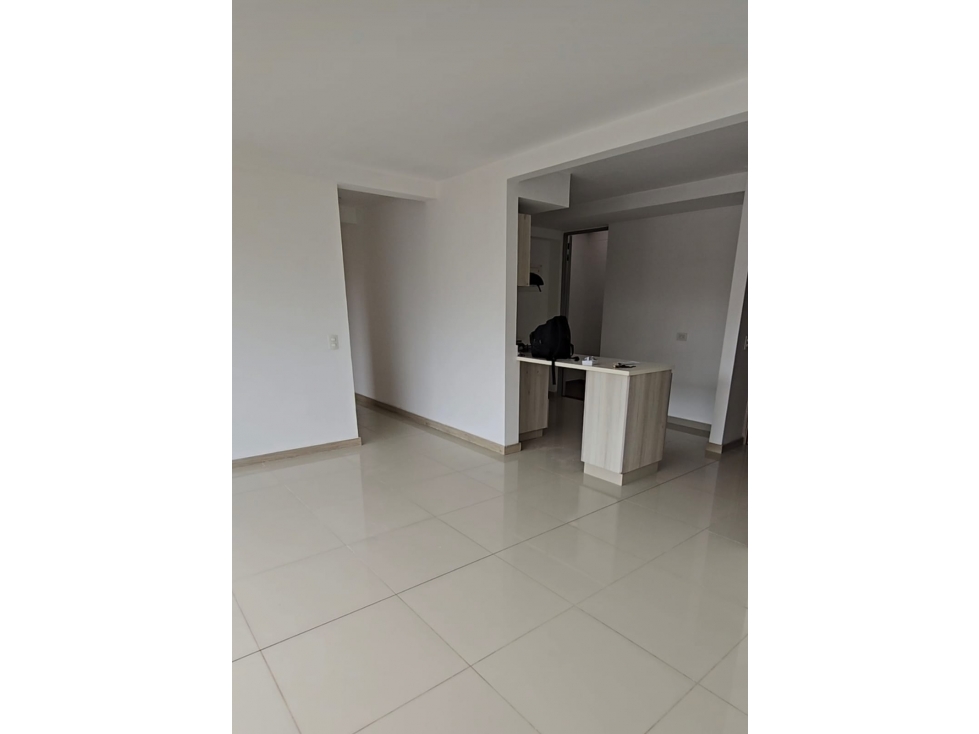 VENDO APARTAMENTO EN SURAMERICA — foto 3