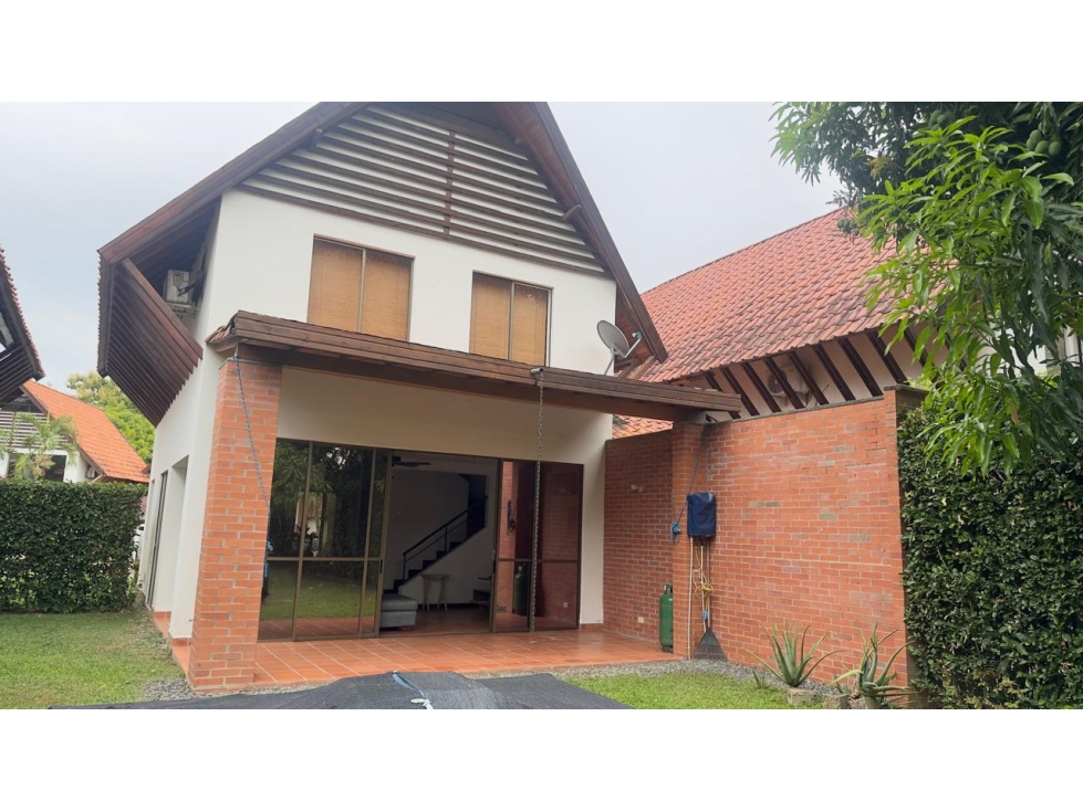 VENDO CASA SANTA FE DE ANTIOQUIA