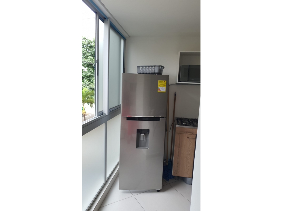 Venta de Apartaestudio Laureles, también sirve para oficina o spa. — foto 3