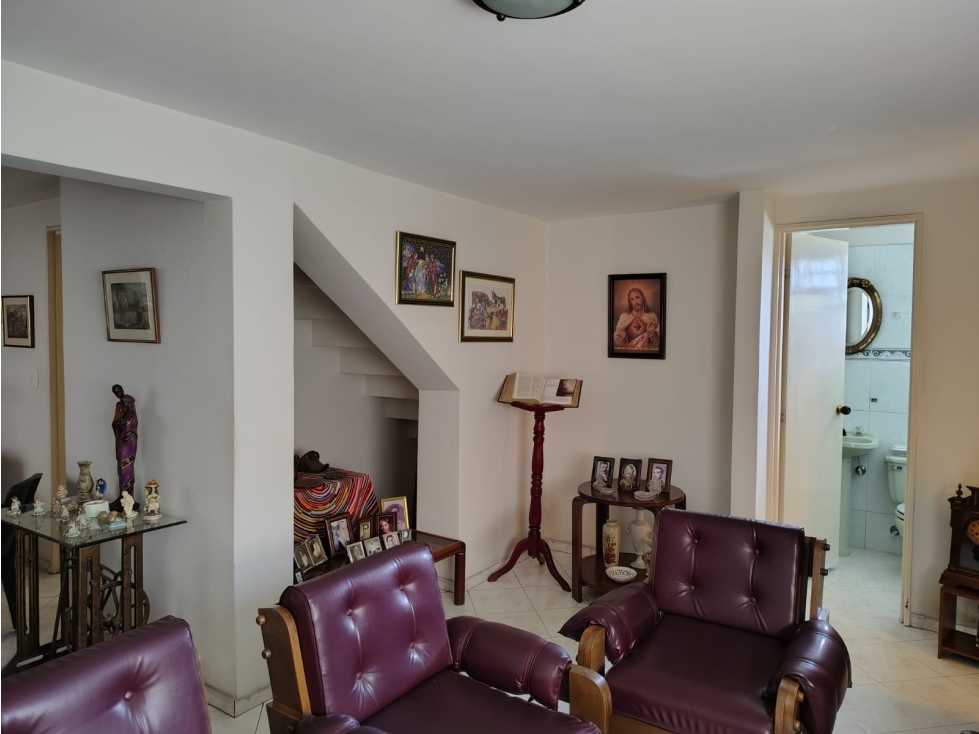 Casa en Esquina en Venta Santa Monica