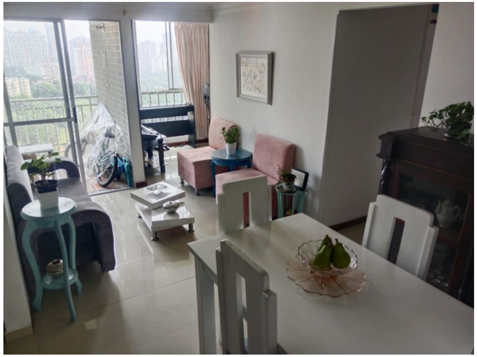 Apartamento en Venta Loma de los Bernal Medellin — foto 2