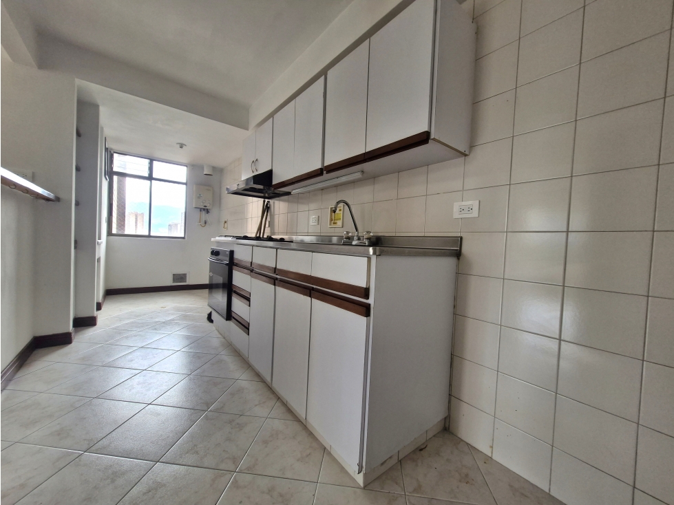 Apartamento en venta Poblado Castropol — foto 2