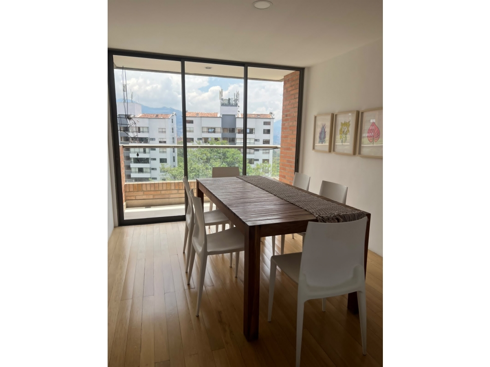 Apartamento en Venta en la transversal inferior Medellin
