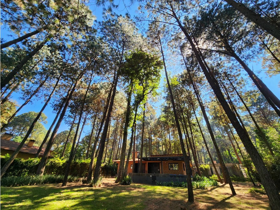 CASA EN VENTA, CERRO GORDO VALLE DE BRAVO
