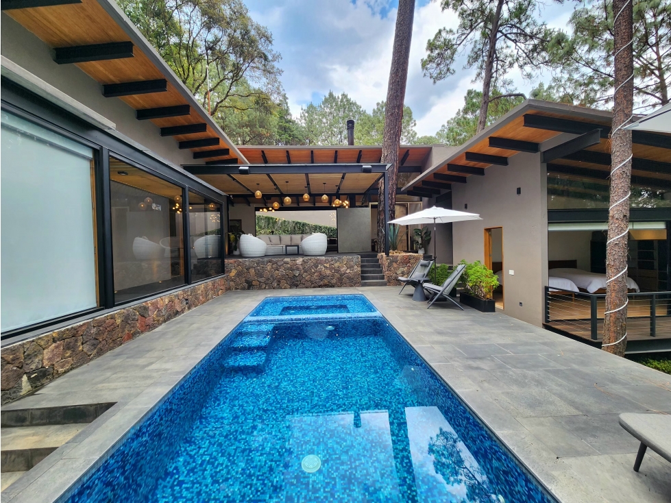 CASA EN VENTA, AVÁNDARO VALLE DE BRAVO