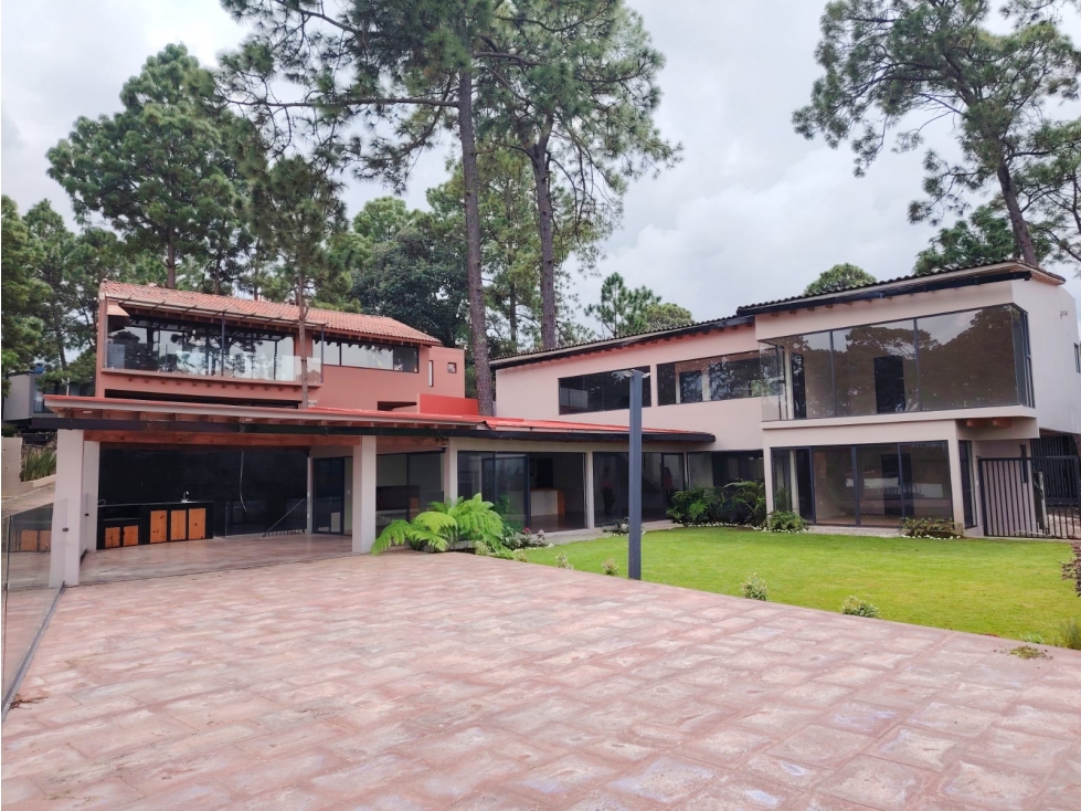 Casa en renta dentro de Residencial en Avándaro, Valle de Bravo