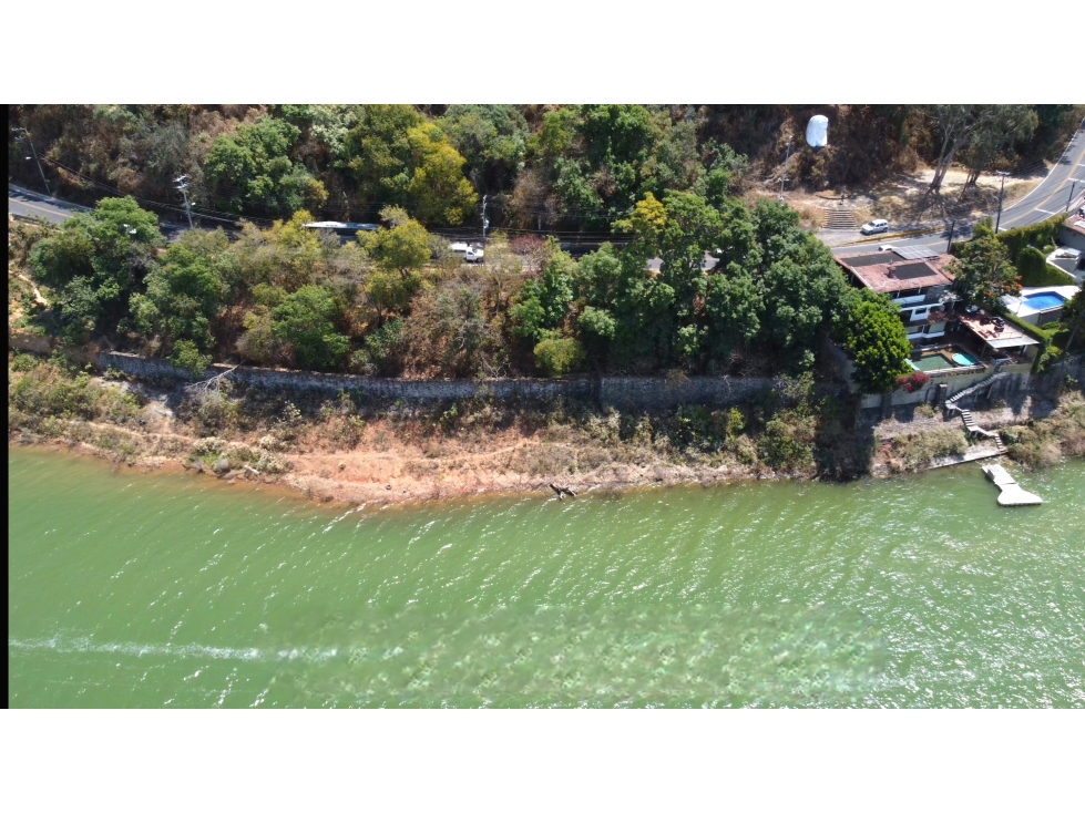 Terreno en Venta en Valle de Bravo
