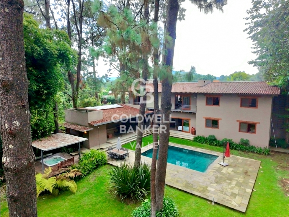 VENTA DE CASA EN EL CENTRO DE AVÁNDARO
