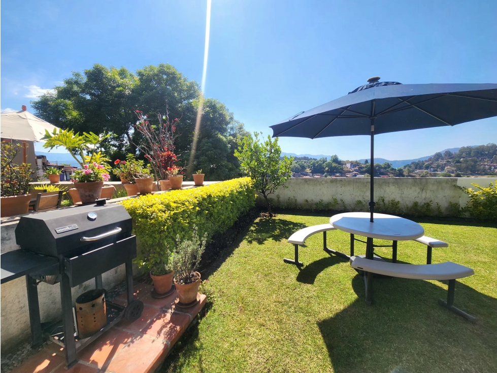 VENTA DE CASA EN VALLE DE BRAVO