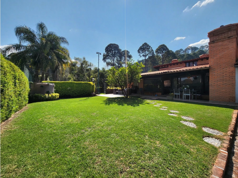 CASA EN RENTA, AVÁNDARO