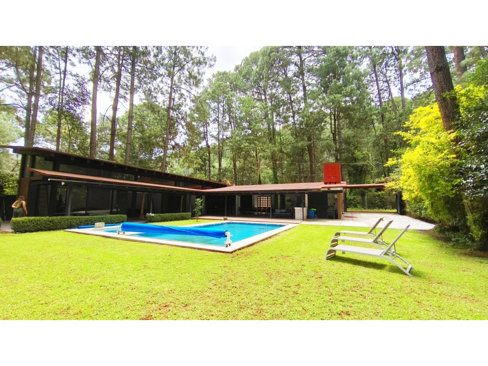 CASA CAMPESTRE EN RENTA EN CERRO GORDO VALLE DE BRAVO