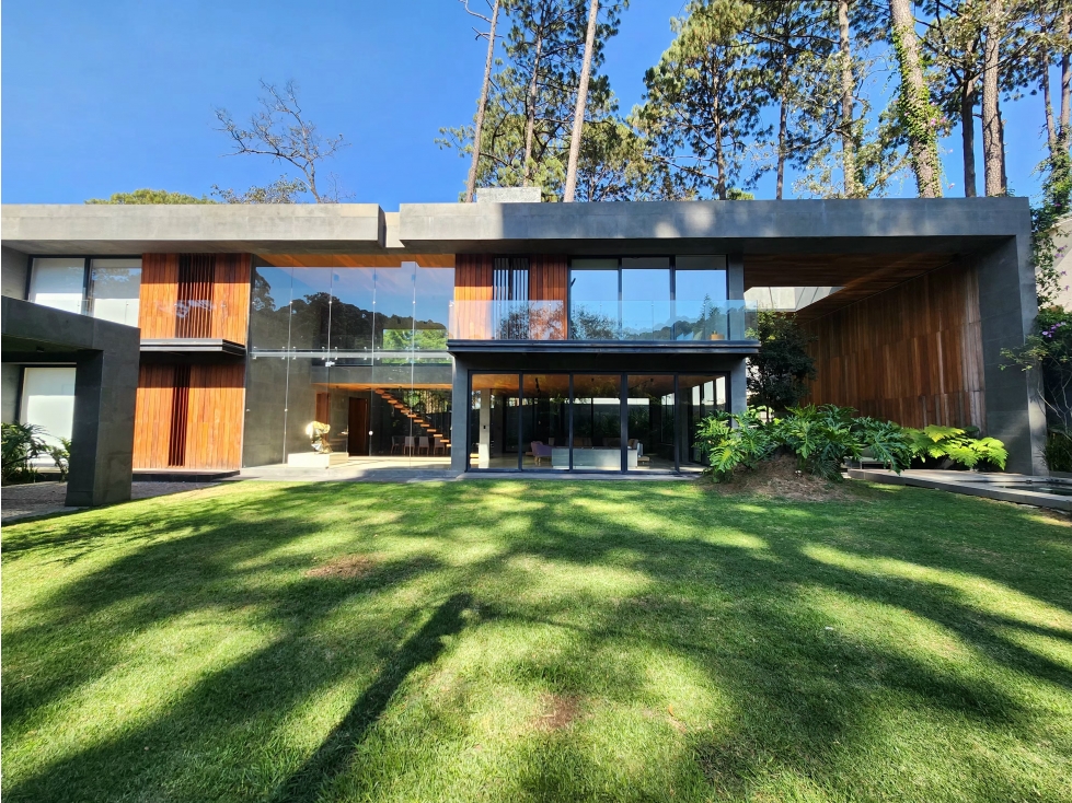VENTA DE CASA EN AVÁNDARO