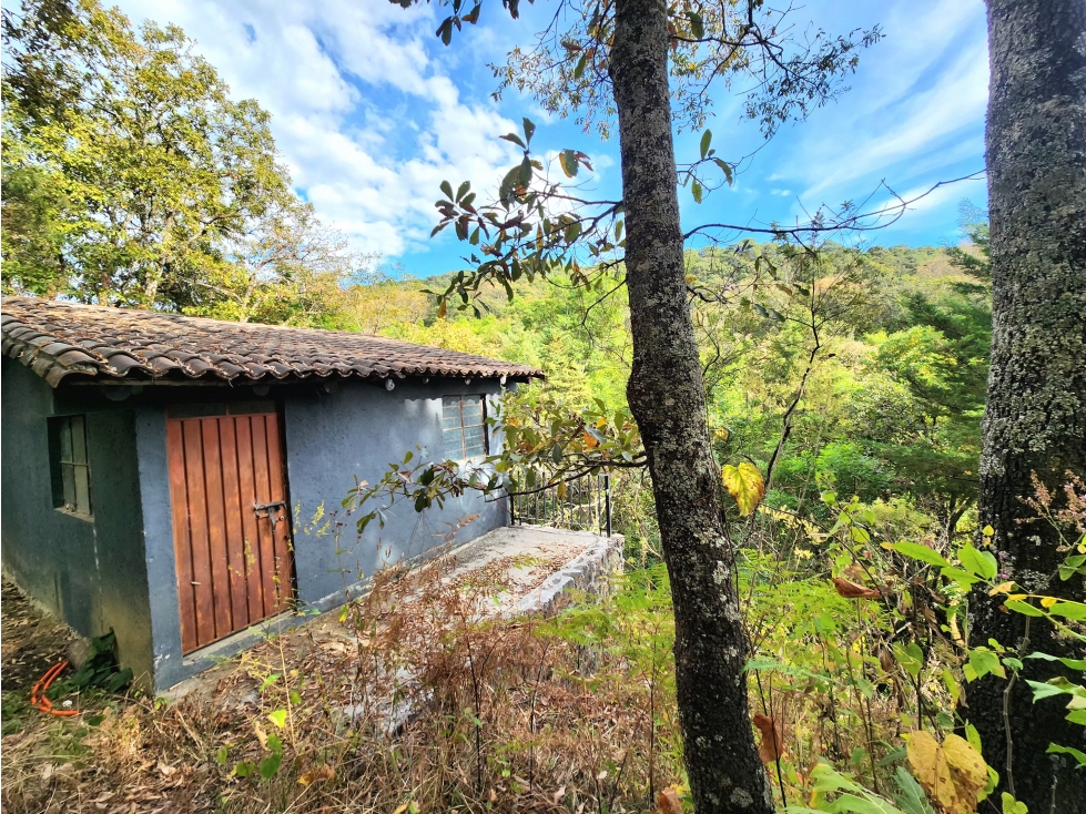 Terreno en Venta con Excelente Ubicación en Valle de Bravo