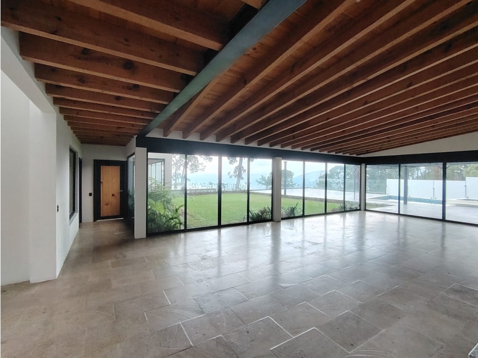 Casa en venta dentro de residencial en Avándaro Valle de Bravo — foto 4