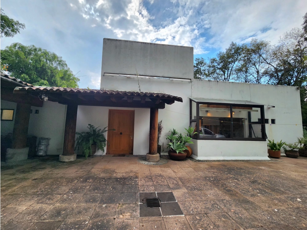 CASA EN VENTA CON VISTA AL LAGO EN VALLE E BRAVO — foto 4