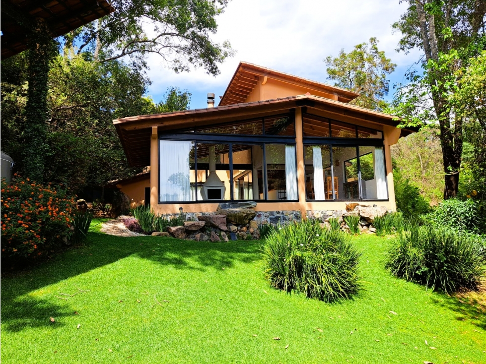 Casa en Renta en Rincón de Estradas Valle de Bravo