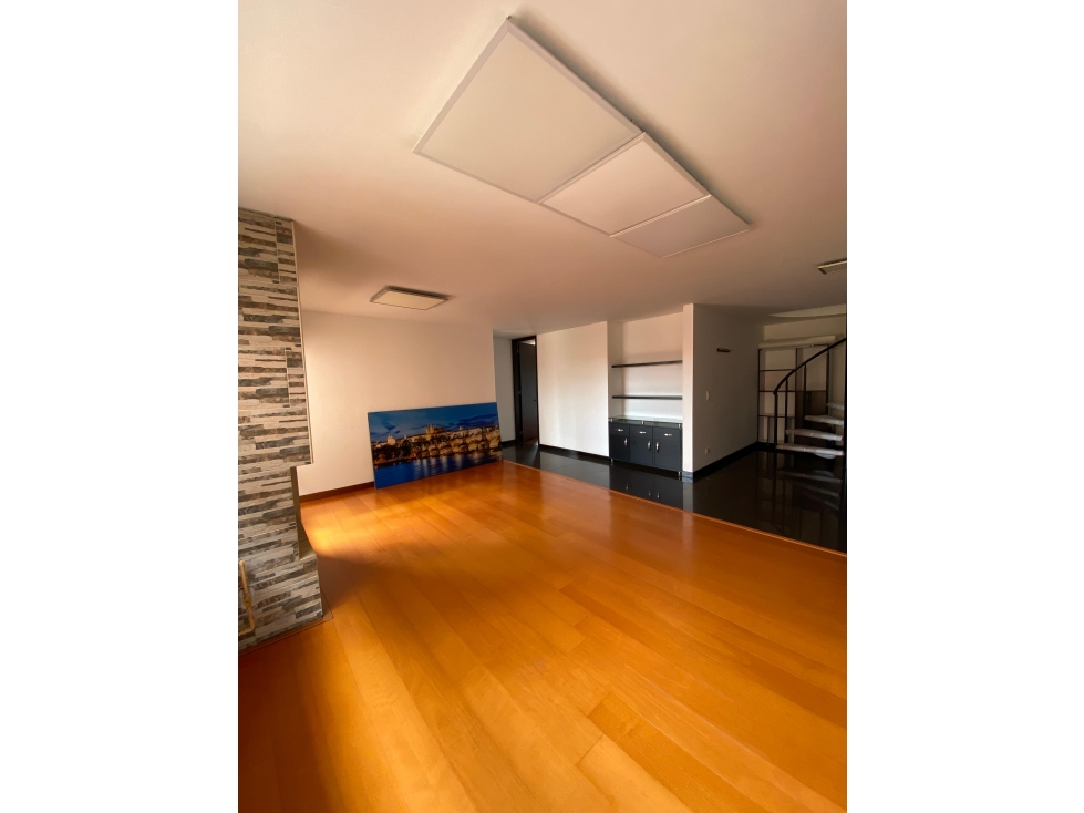 INMEJORABLE OPORTUNIDAD Apto Dúplex Cedritos excelente vista — foto 3
