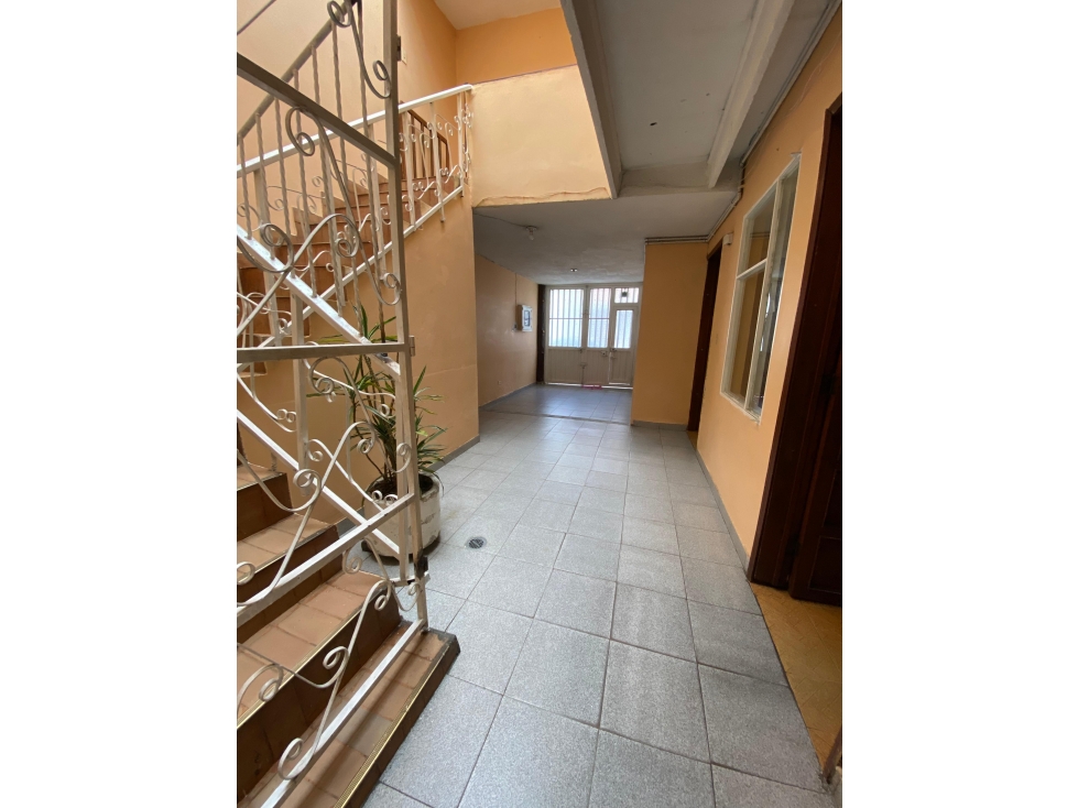UNICA Casa de 2 pisos y terraza - La Giralda Fontibón — foto 6